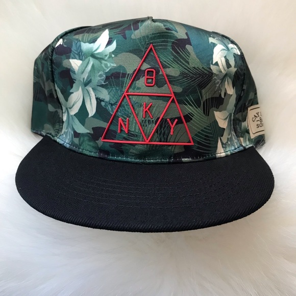Cayler & Sons ⚜️ Brooklyn NYC Green Camo Multi Print SnapBack Hat - Picture 1 of 7